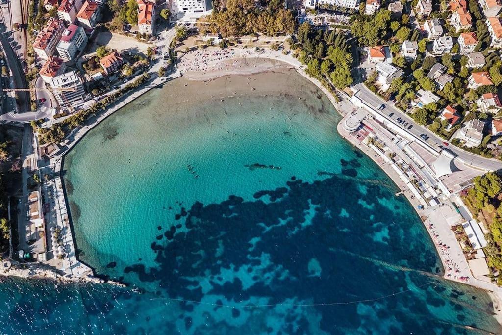 Heritage Apartman Geza In Centar With Private Parking Kaštela 외부 사진