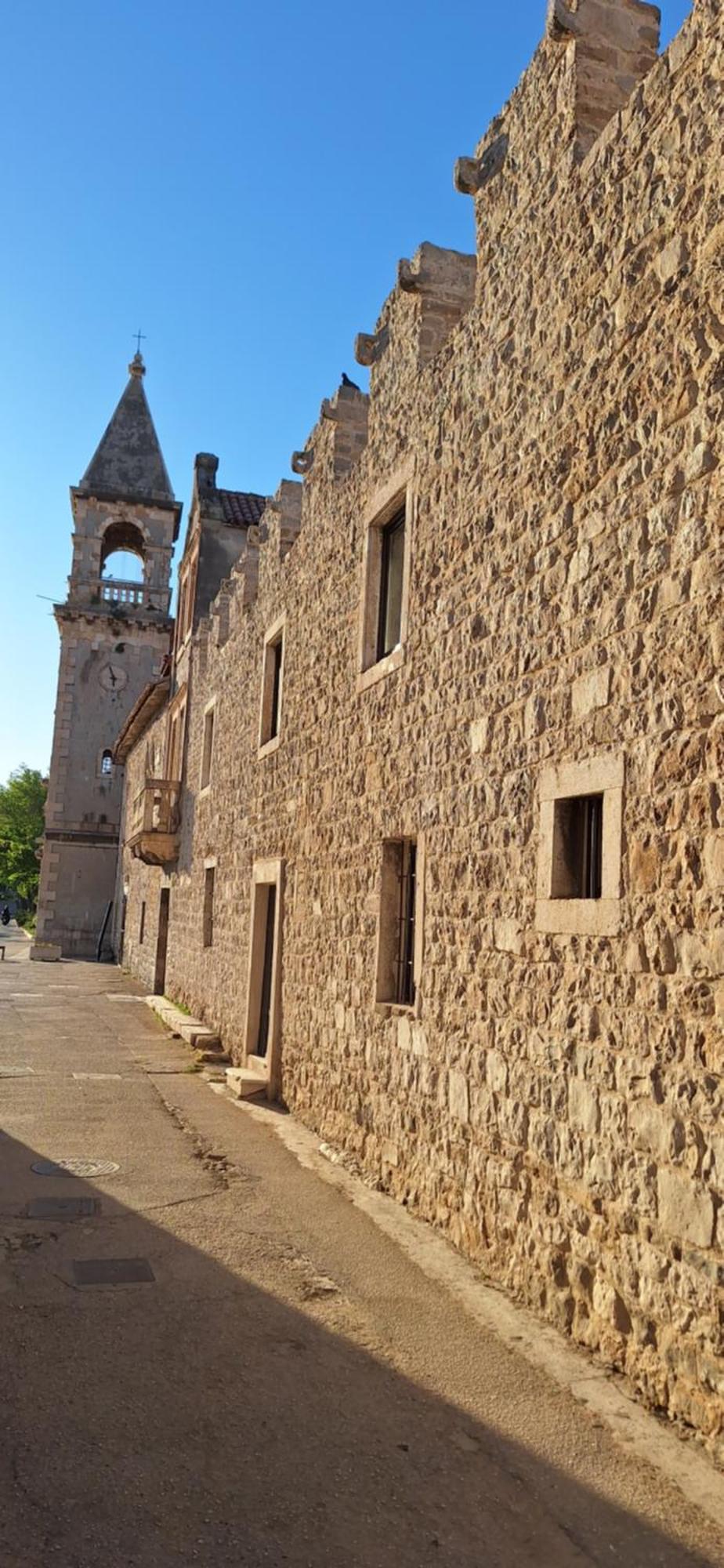 Heritage Apartman Geza In Centar With Private Parking Kaštela 외부 사진